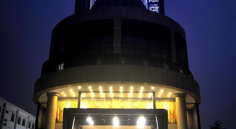 Kingtown Hotel Hongmei Shanghái Exterior foto