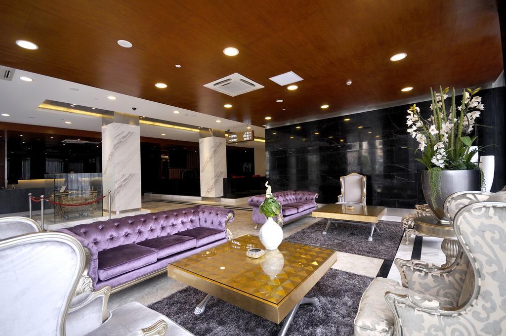 Kingtown Hotel Hongmei Shanghái Exterior foto